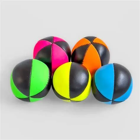 bola-juggling-beanbag-Bola-Juggling